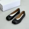 Flat bottom black without wrinkles