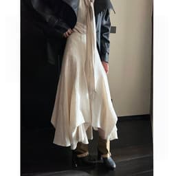 Measuring Ouyang 10/8 20 points [Dream-seeking Camellia] Irregular stacked skirt with drape 1