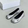 Flat bottom burst silver without wrinkles